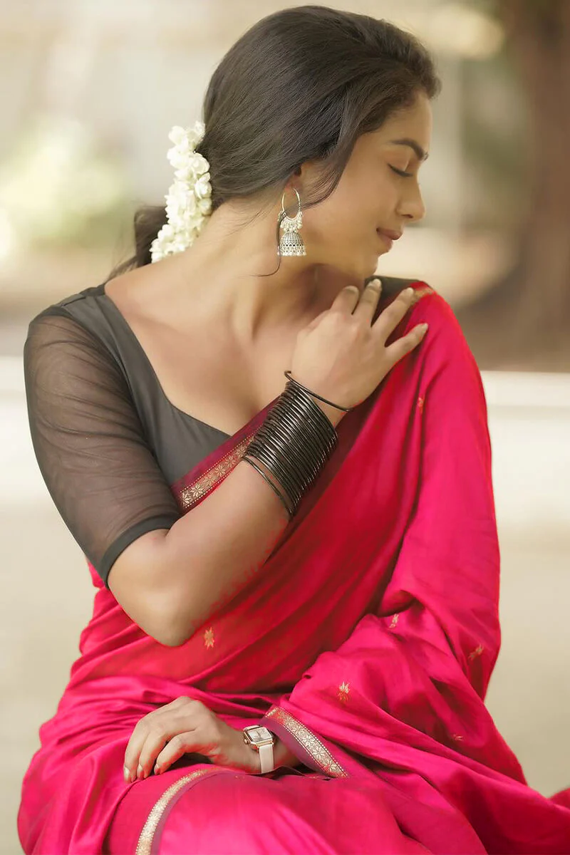 Pretty Dark Pink Cotton Silk Saree With Deserving Blouse Piece - Image 3