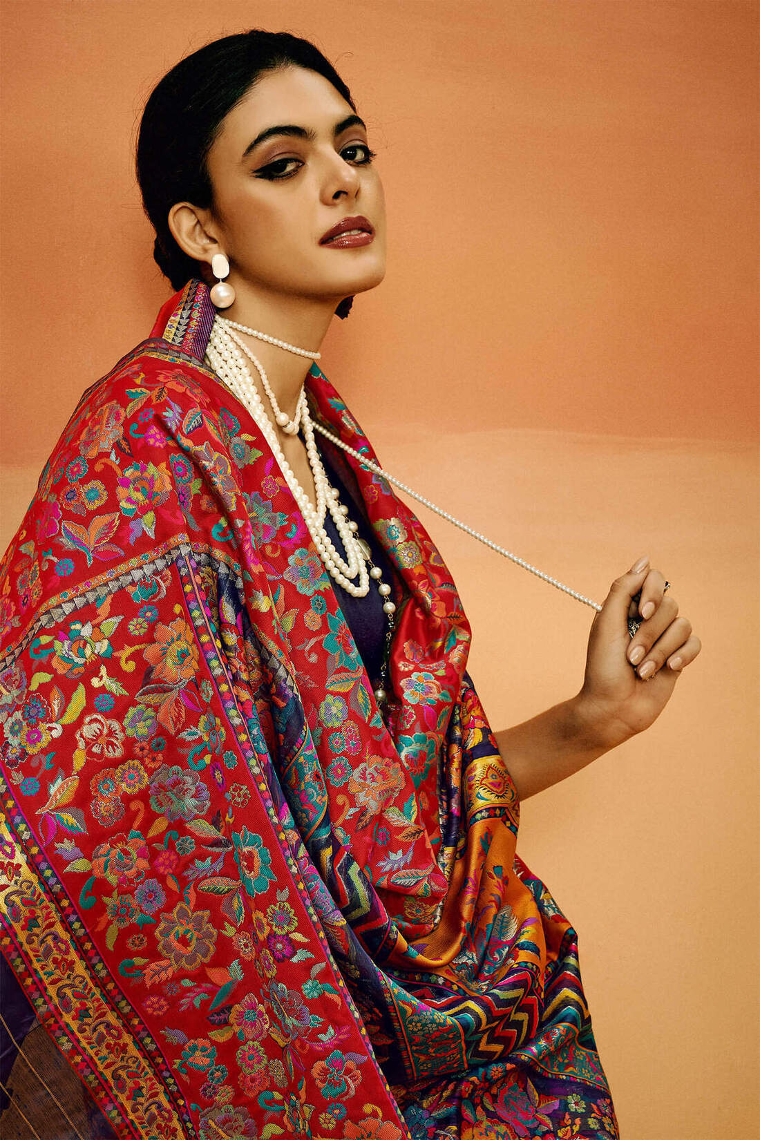 Prodigal Navy Blue Pashmina Saree With Magnificat Blouse Piece - Image 3