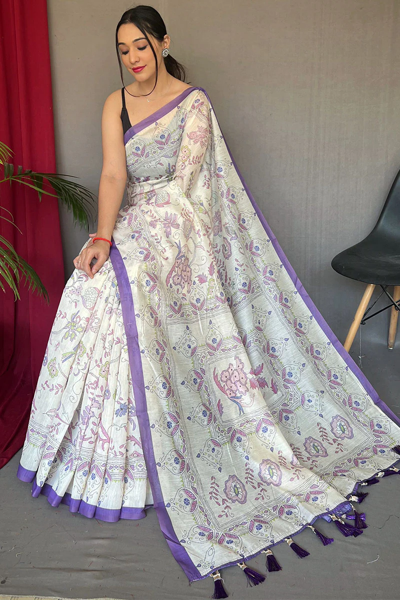 Prodigal White Cotton Silk Saree With Dulcet Blouse Piece - Image 3
