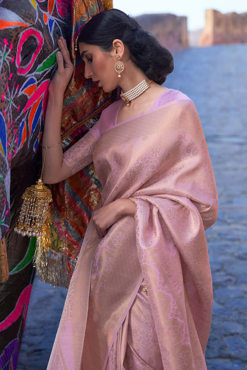 Prominent Baby Pink Kanjivaram Silk Saree with Entrancing Blouse Piece - Image 3