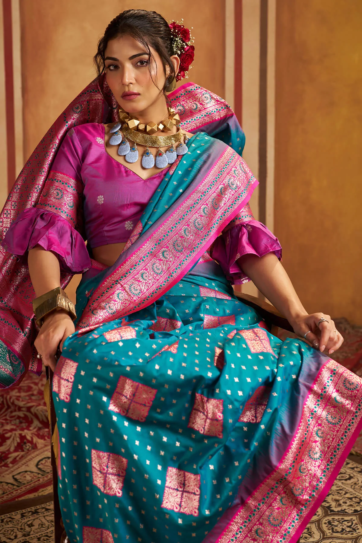 Prominent Firozi Pure Zari Weaving Banarasi Silk Saree With Flamboyant Blouse Piece - Image 4