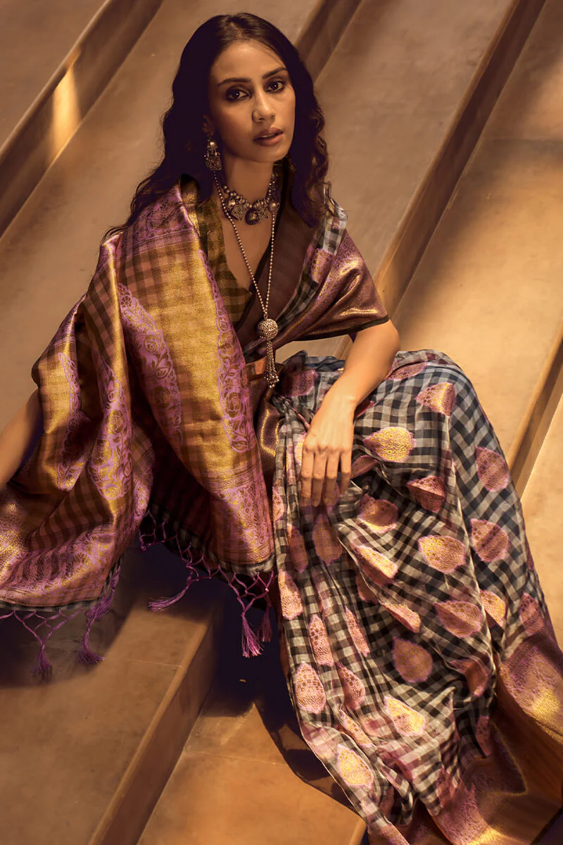 Prominent Grey and Lavender Soft Banarasi Silk Saree With Entrancing Blouse - Image 6
