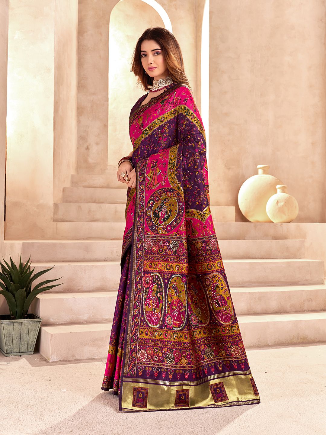 Prominent Purple Nylon Dola Pashmina Saree With Entrancing Blouse Piece - Image 3