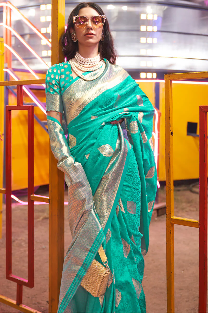 Prominent Turquoise Soft Banarasi Silk Saree With Desirable Blouse Piece - Image 2
