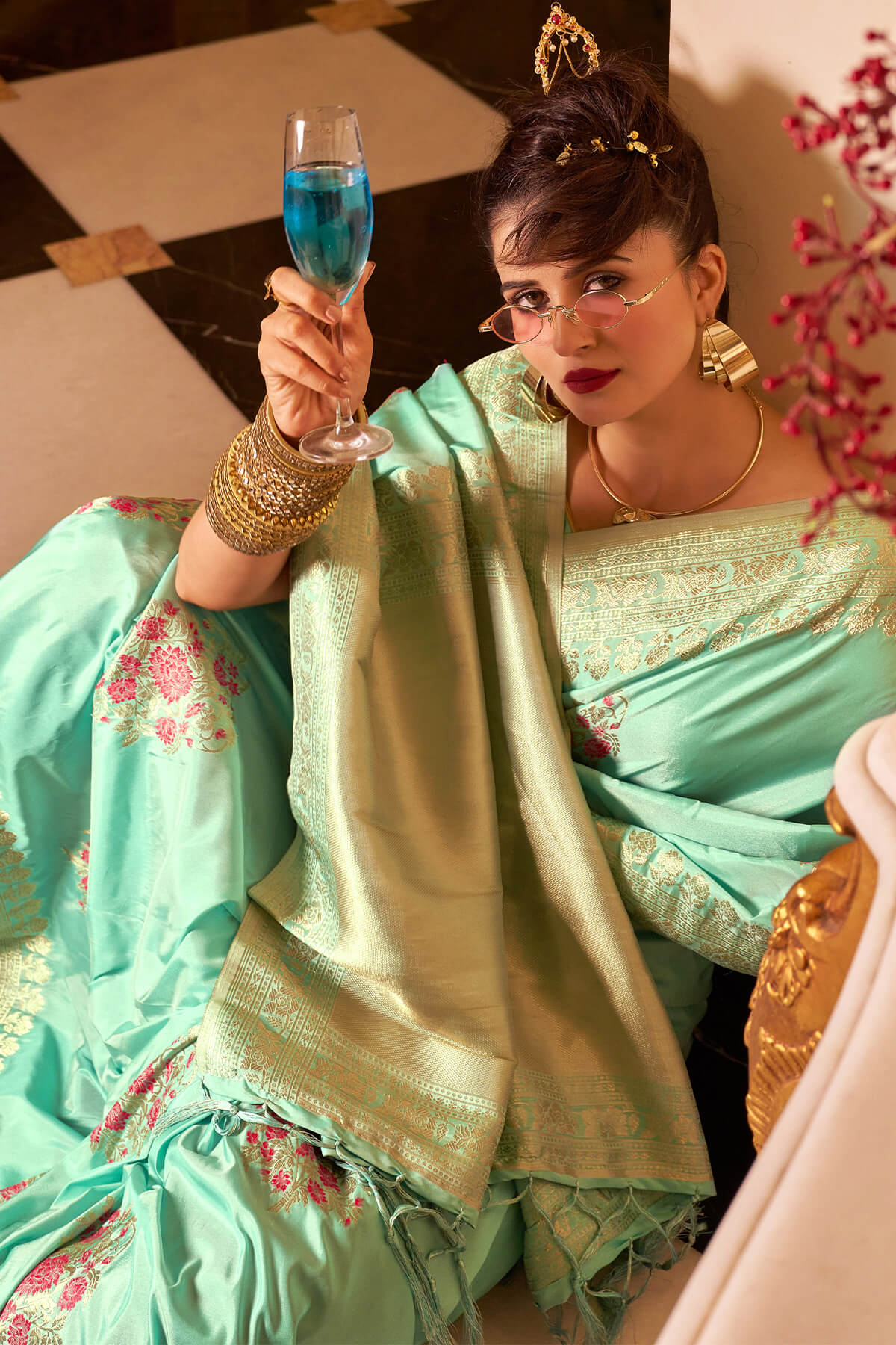 Propinquity Sea Green Pure Zari Weaving Banarasi Silk Saree With Zephyr Blouse Piece - Image 5