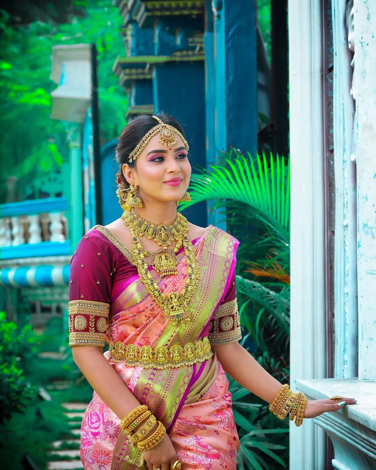 Quintessential Pink Soft Banarasi Silk Saree With Nemesis Blouse Piece - Image 5