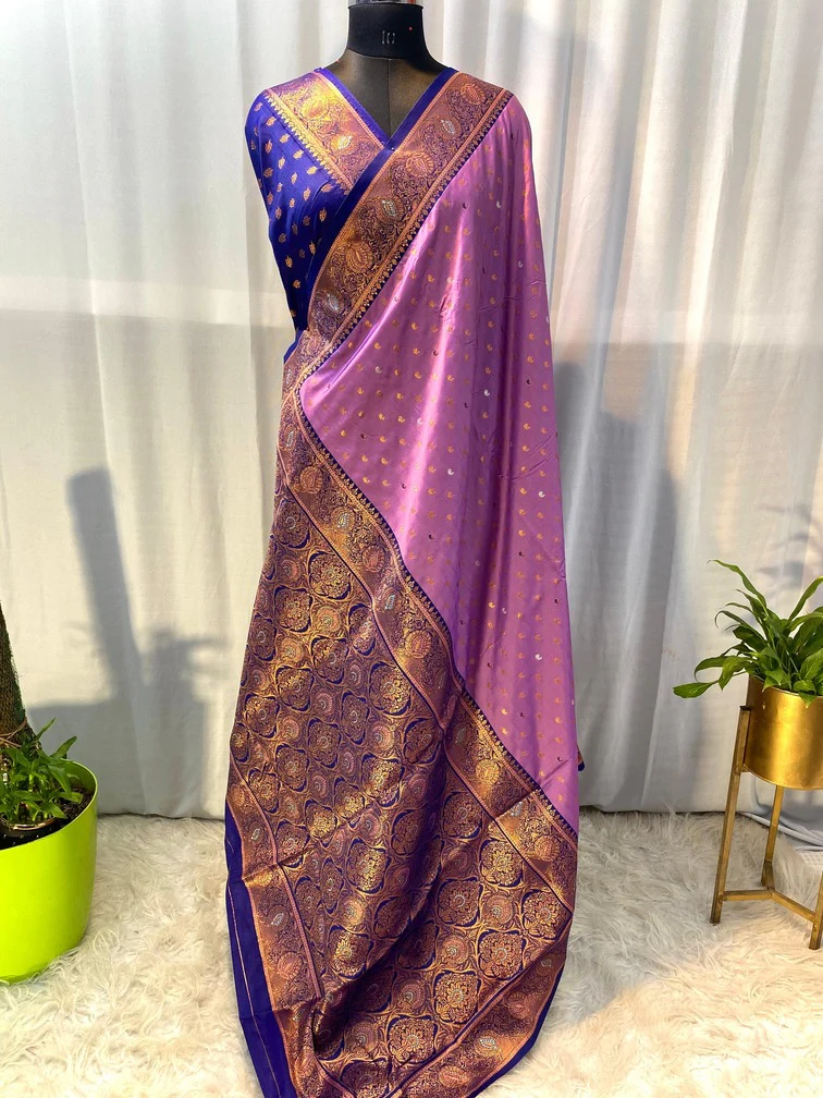 Radiant Lavender Soft Banarasi Silk Saree With Flamboyant Blouse Piece - Image 3
