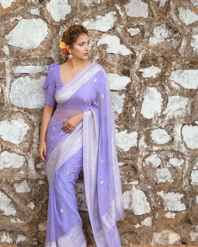 Ratatouille Lavender Linen Silk Saree With Felicitous Blouse Piece - Image 3