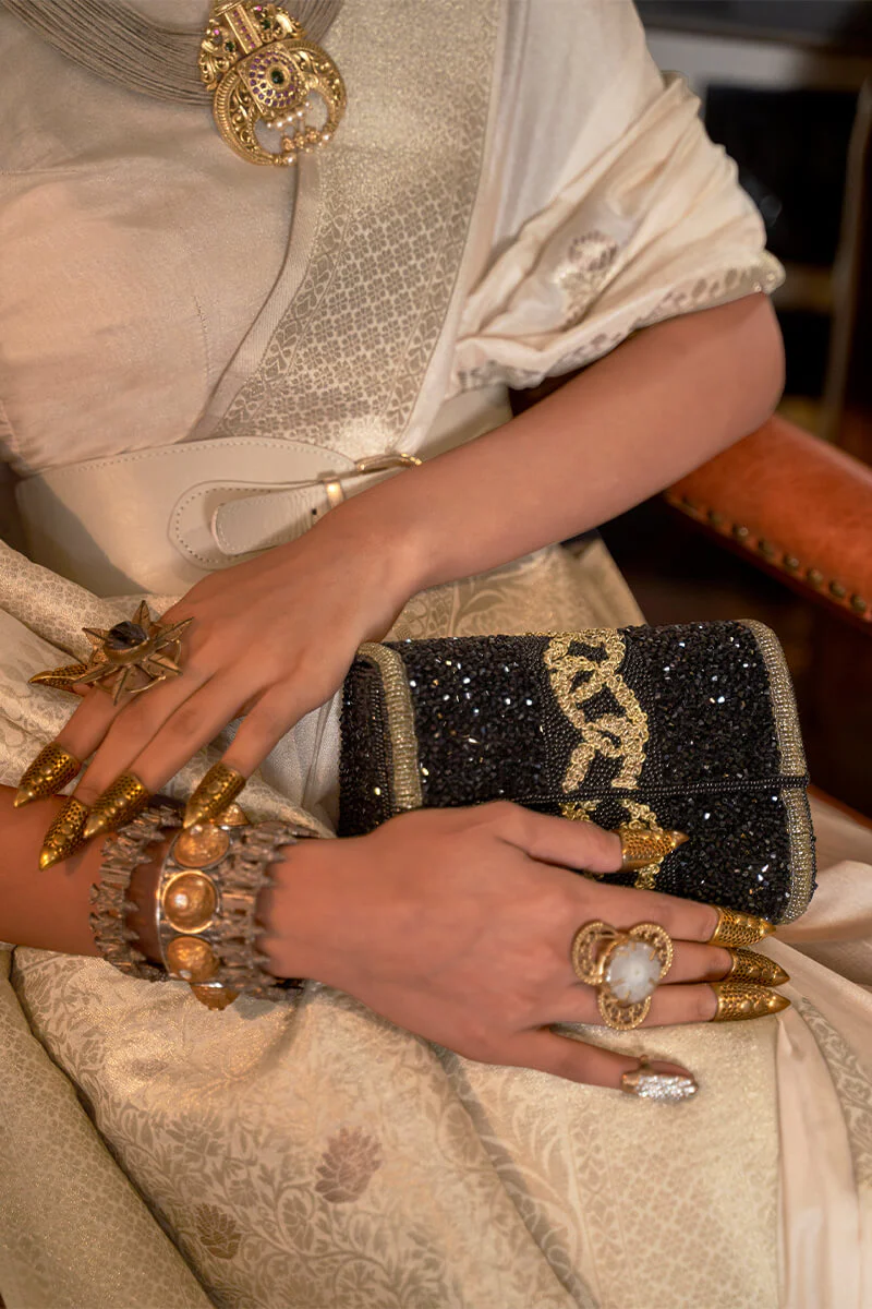Ravishing Beige Soft Banarasi Silk Saree With Twirling Blouse Piece - Image 2