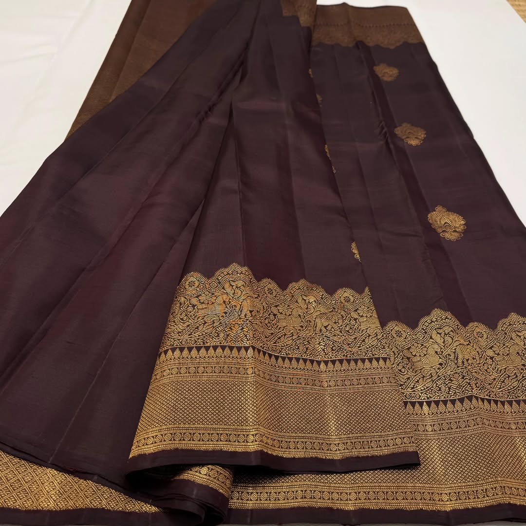 Ravishing Brown Soft Banarasi Silk Saree With Delightful Blouse Piece - Image 2