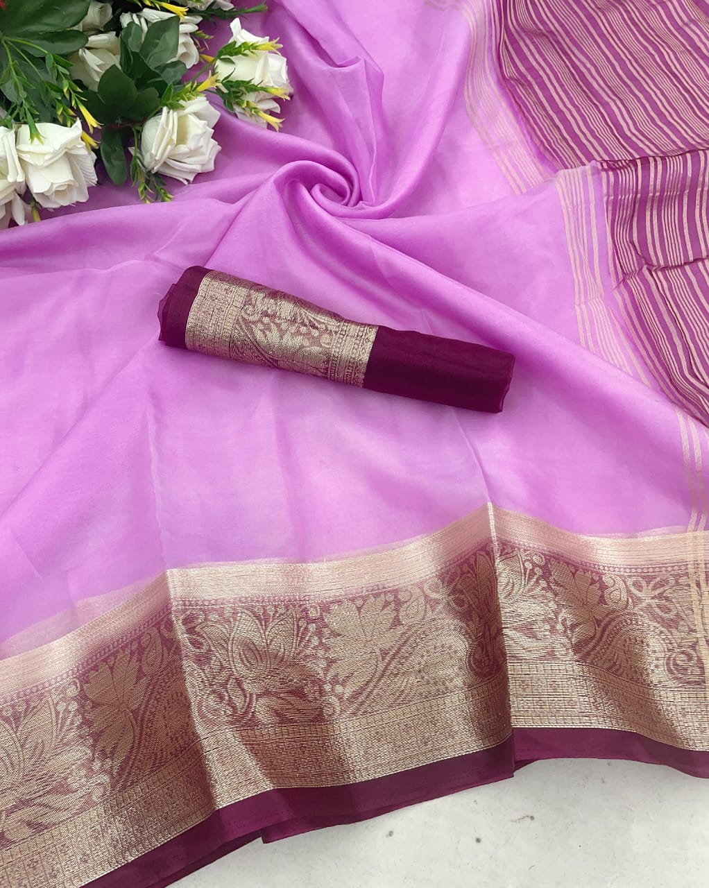 Ravishing Lavender Orgenza Silk Saree With Intricate Blouse Piece - Image 2