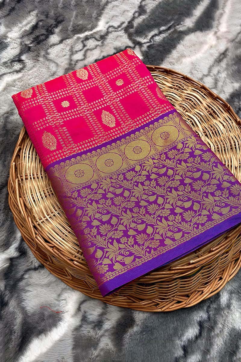 Redolent Dark Pink Kanjivaram Silk Saree With Murmurous Blouse Piece - Image 2