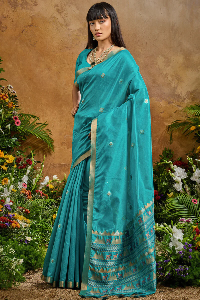 Redolent Firozi Banarasi Tussar Silk Saree With Enigmatic Blouse Piece - Image 5