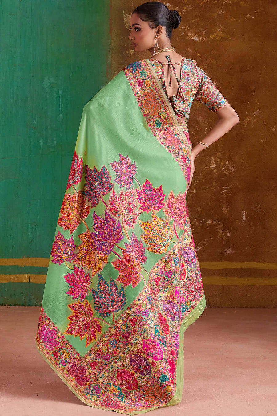 Resonant Pista Pashmina Saree With Classic Blouse Piece - Image 5