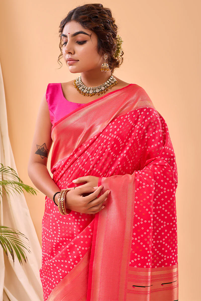 Resplendent Dark Pink Paithani Silk Saree With Innovative Blouse Piece - Image 2