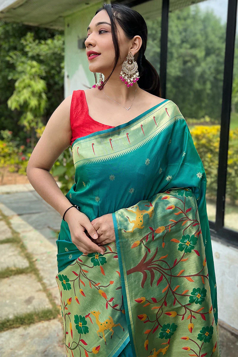 Rhapsody Rama Paithani Silk Saree With Resplendent Blouse Piece - Image 2