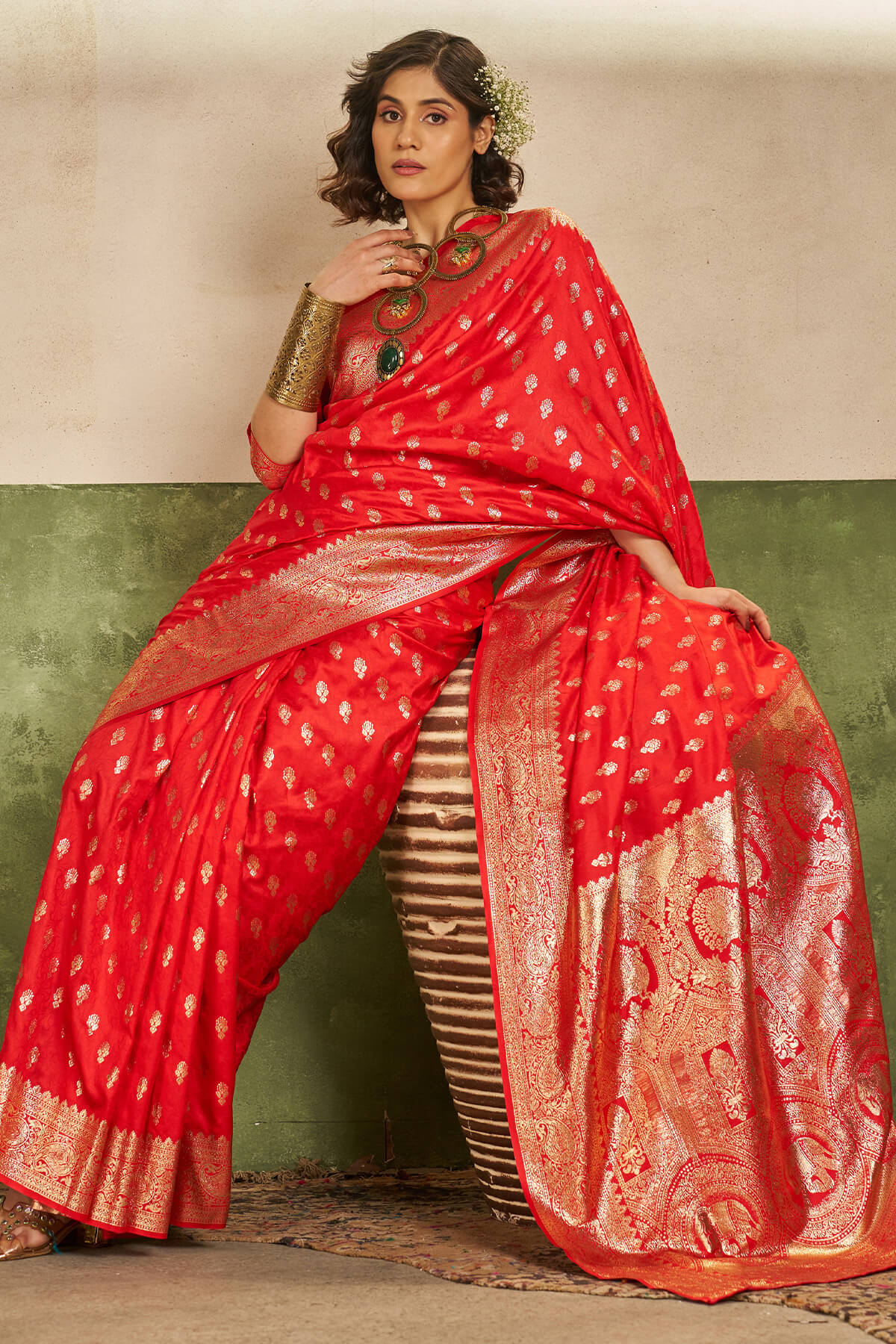 Scintilla Red Pure Zari Weaving Banarasi Silk Saree With Sophisticated Blouse Piece - Image 6
