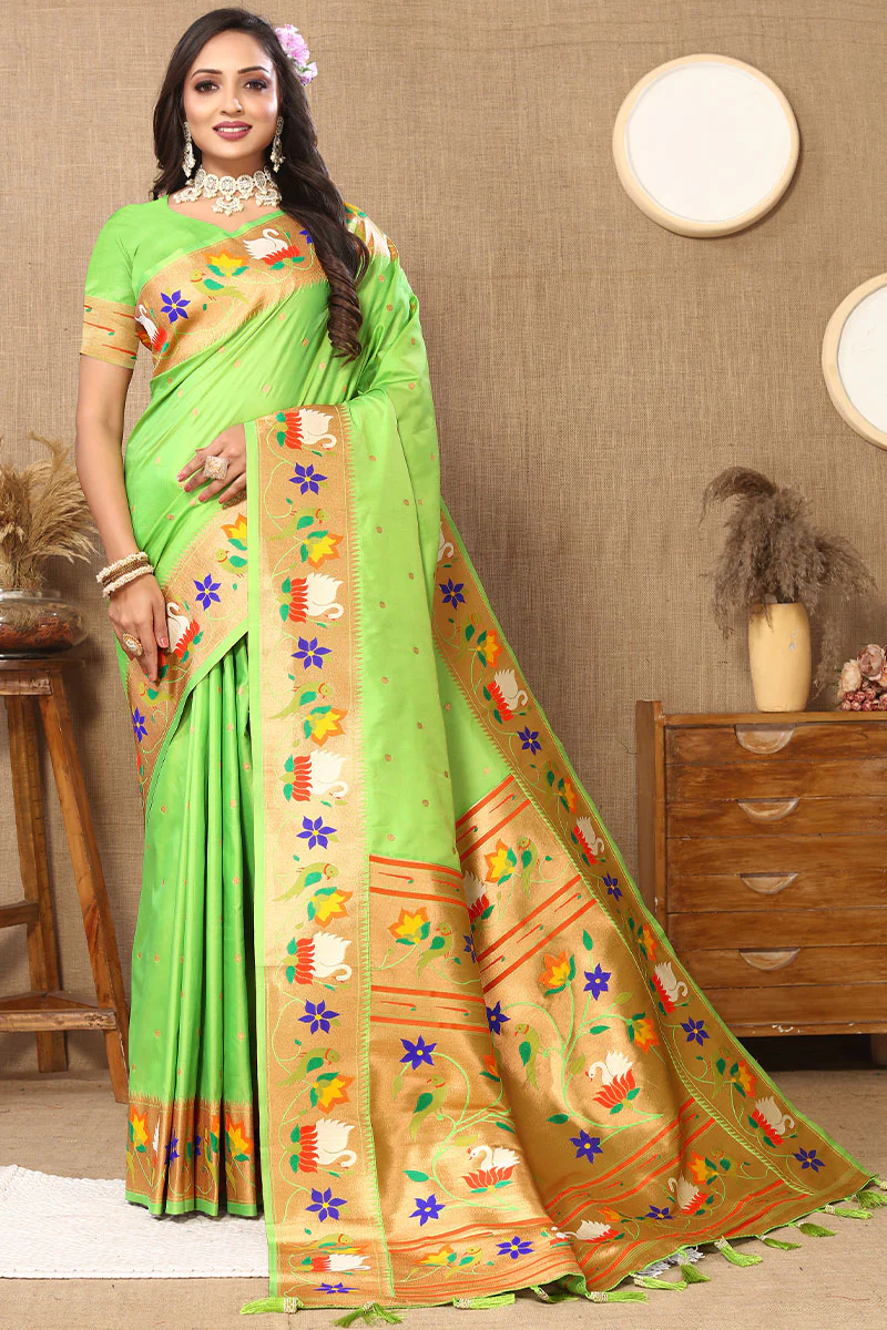 Scrumptious Parrot Paithani Silk Saree With Snappy Blouse Piece - Image 4