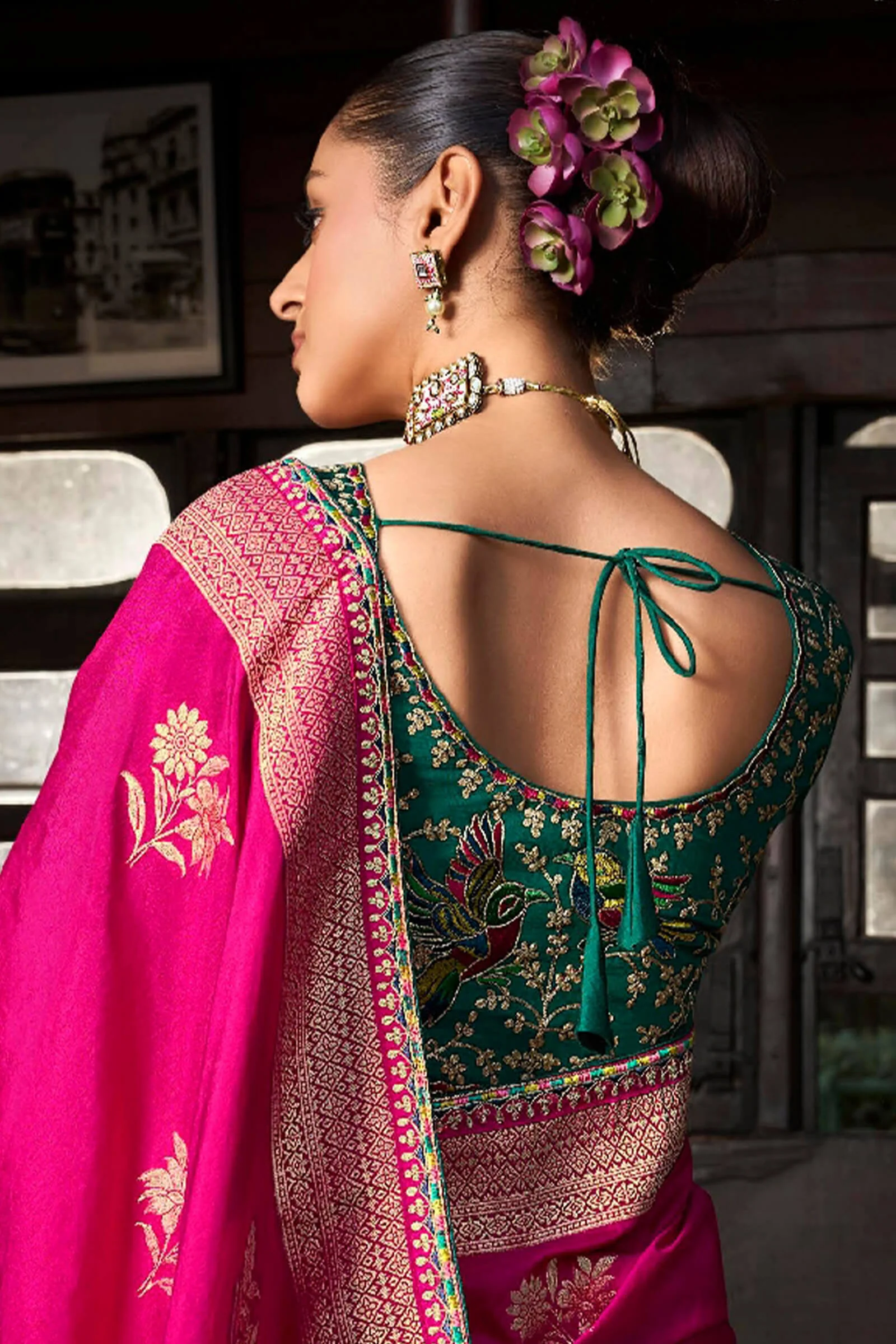 Sempiternal Dark Pink Pure Viscose Dola Silk Saree With Stylish Blouse Piece - Image 4