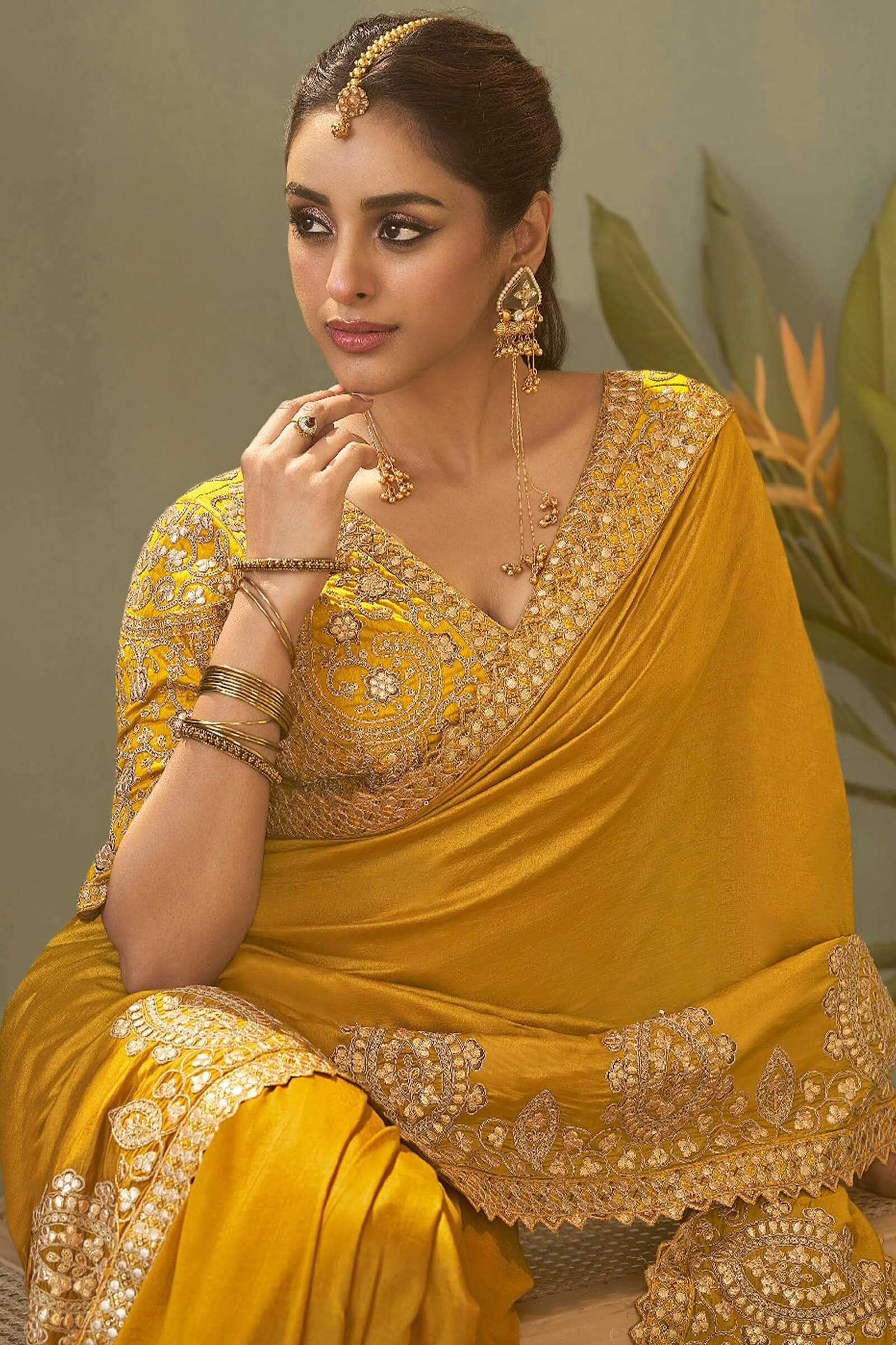 Seraphic Yellow Soft Silk Embroidery Work Saree With Dazzling Blouse Piece - Image 4