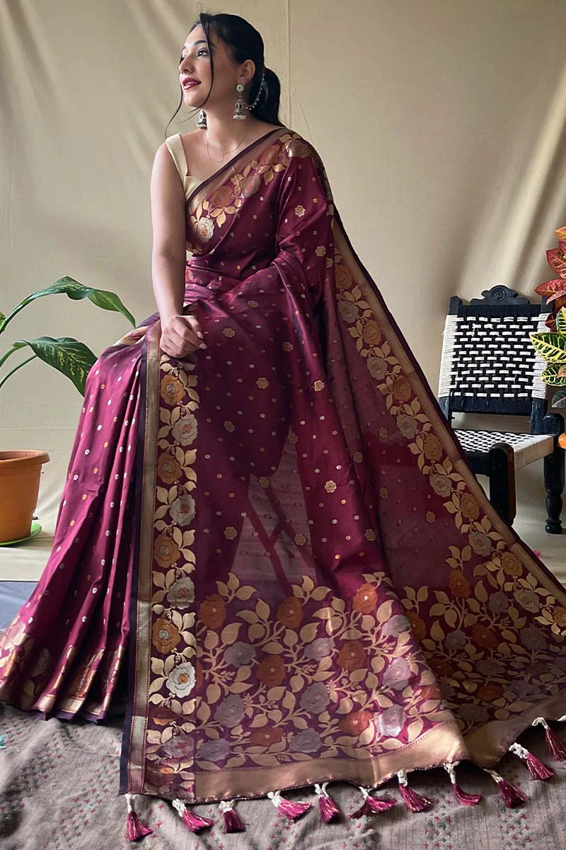 Serendipity Maroon Soft Banarasi Silk Saree With Woebegone Blouse Piece - Image 3