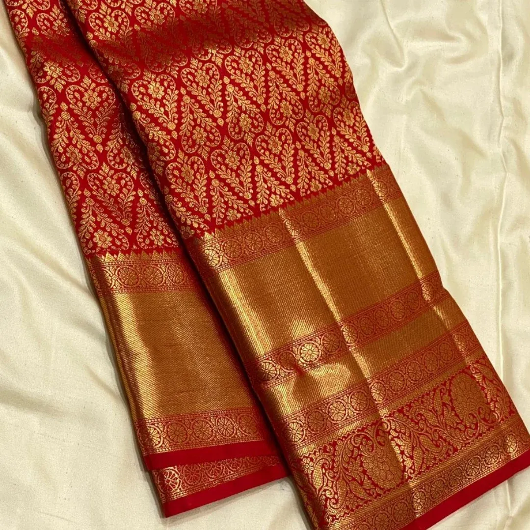 Serendipity Red Soft Banarasi Silk Saree With Lissome Blouse Piece - Image 2