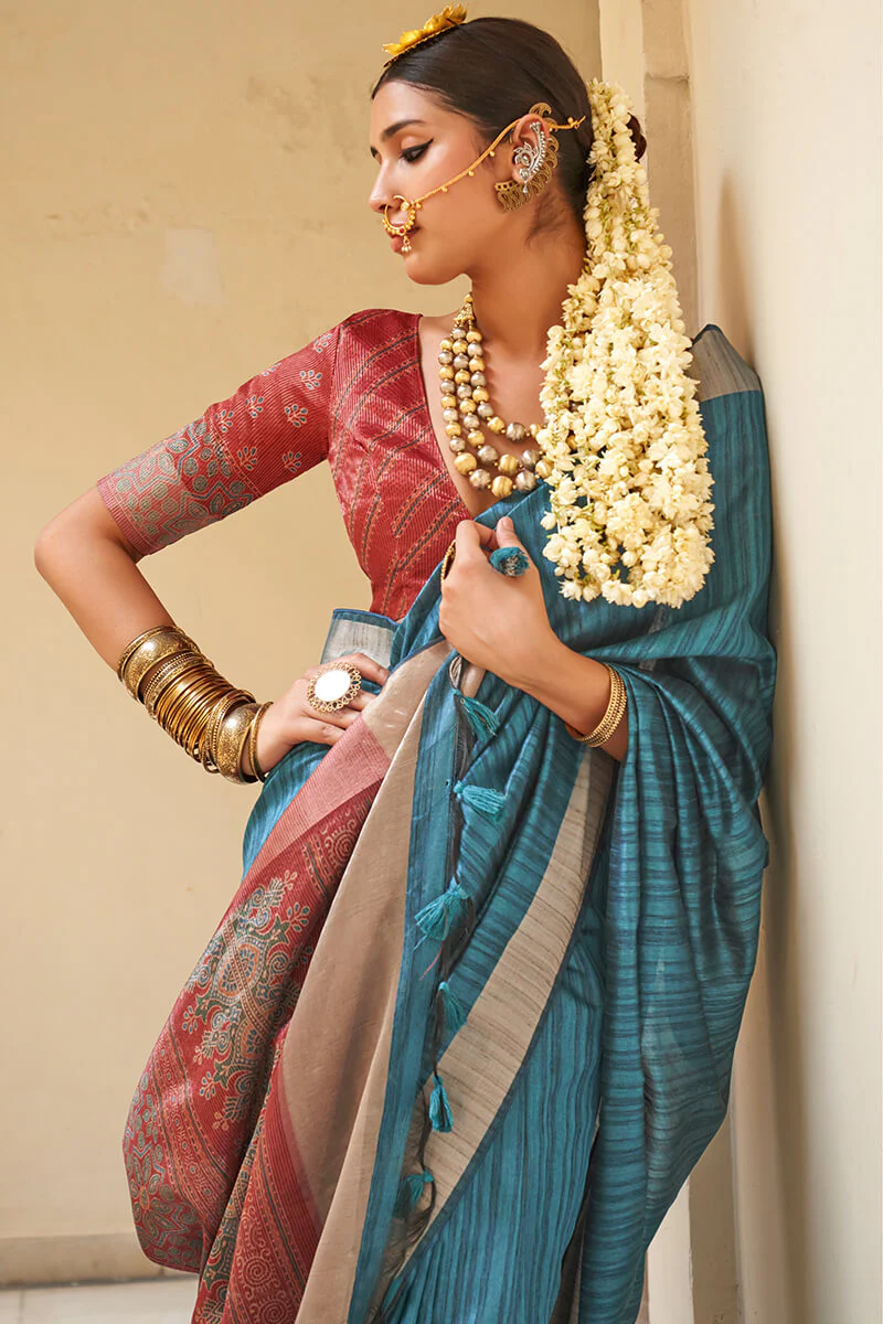 Serendipity Teal Blue Cotton Silk Saree With Artistic Blouse Piece - Image 2