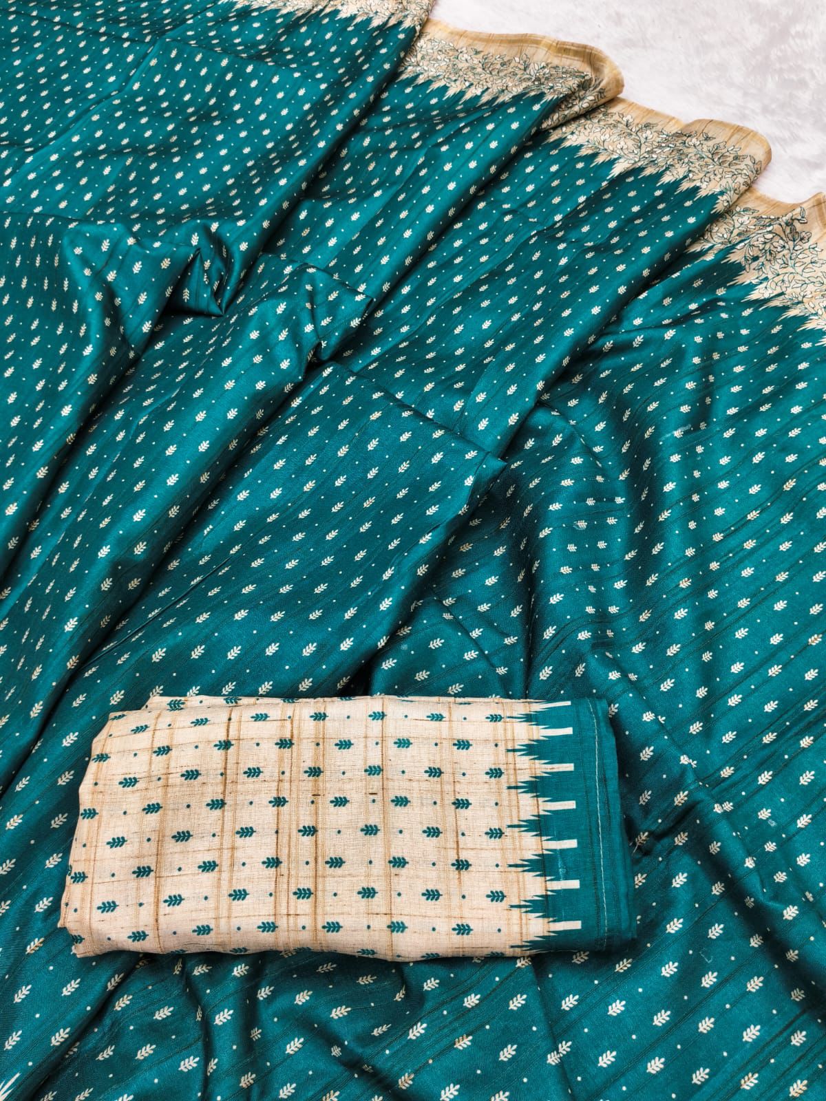Sizzling Rama Embroidery Work Tussar Silk Saree With Prettiest Blouse Piece - Image 3