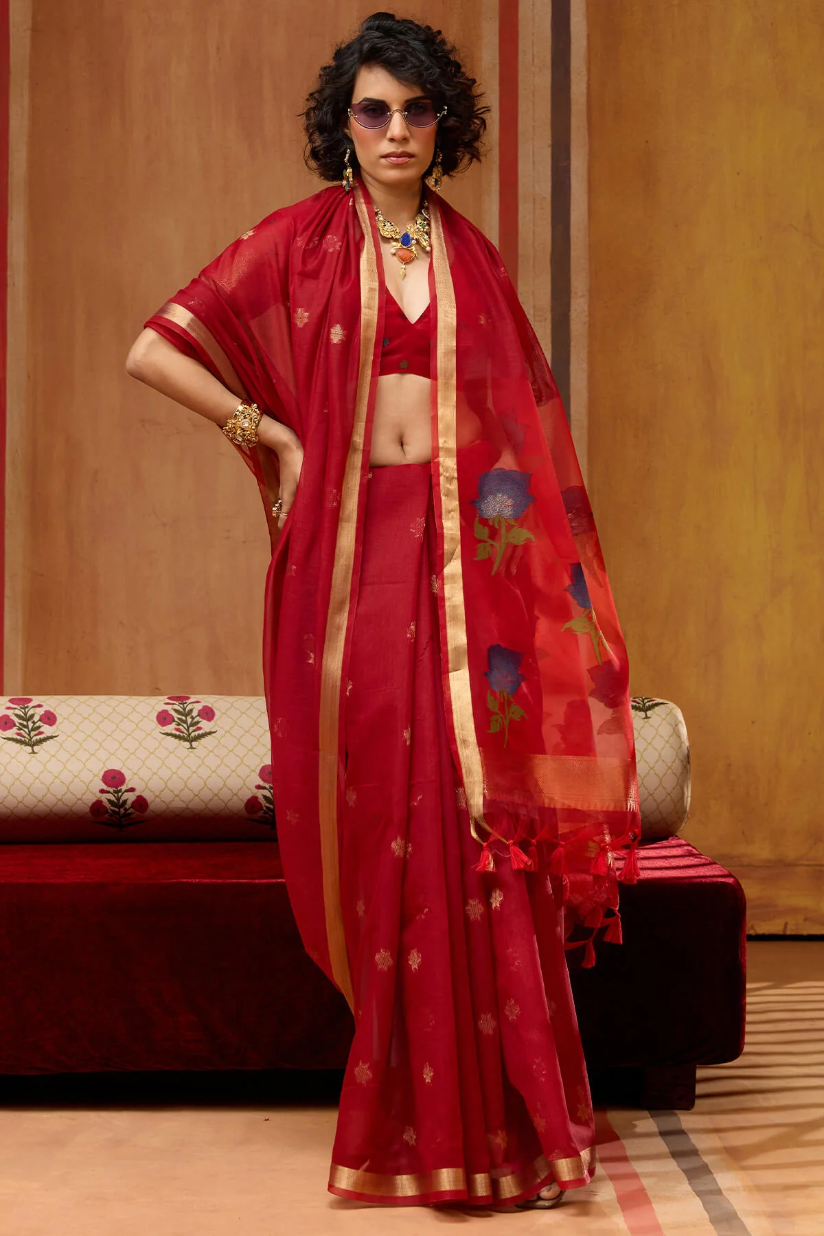 Skinny Red Pure Munga Cotton Saree With Outstanding Blouse Piece - Image 3