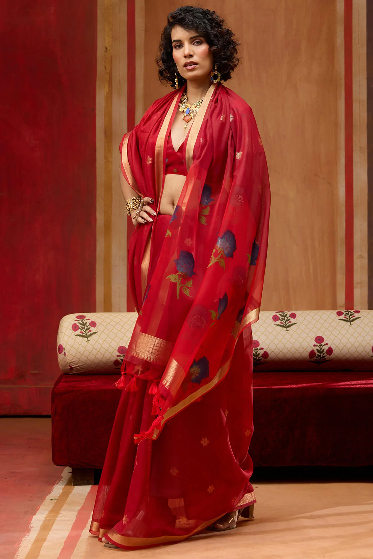 Skinny Red Pure Munga Cotton Saree With Outstanding Blouse Piece - Image 5