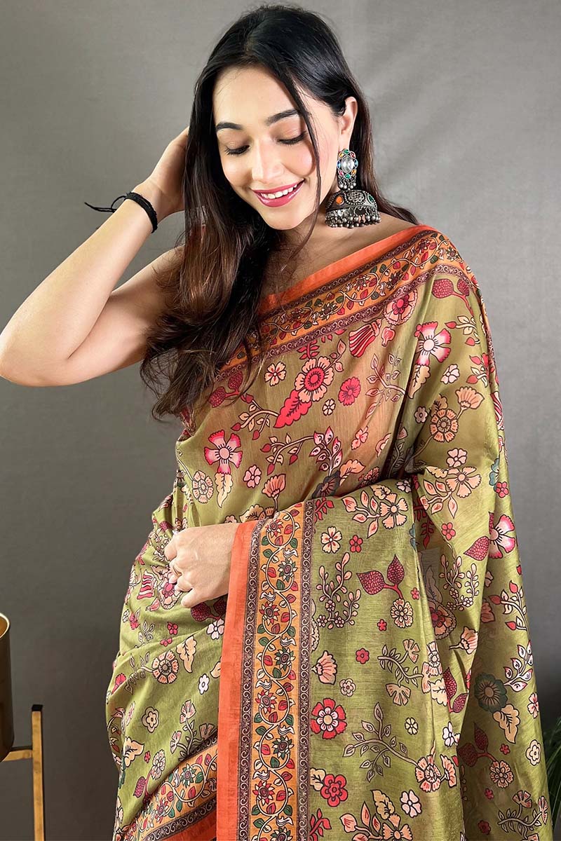 Smart Mehndi Kalamkari Printed Saree With Ethnic Blouse Piece - Image 2