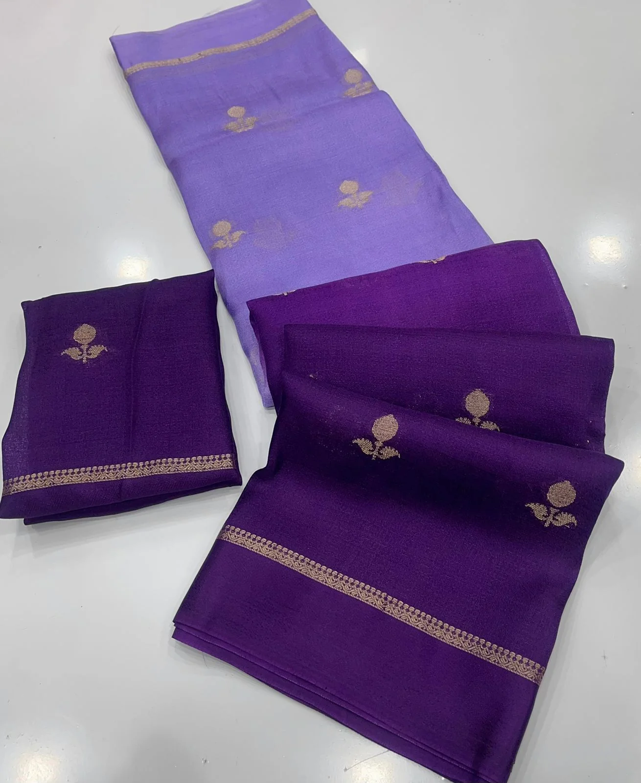 Smashing Lavender and Purple Banarasi Khadi Silk Saree With Rhapsody Blouse Piece - Image 2