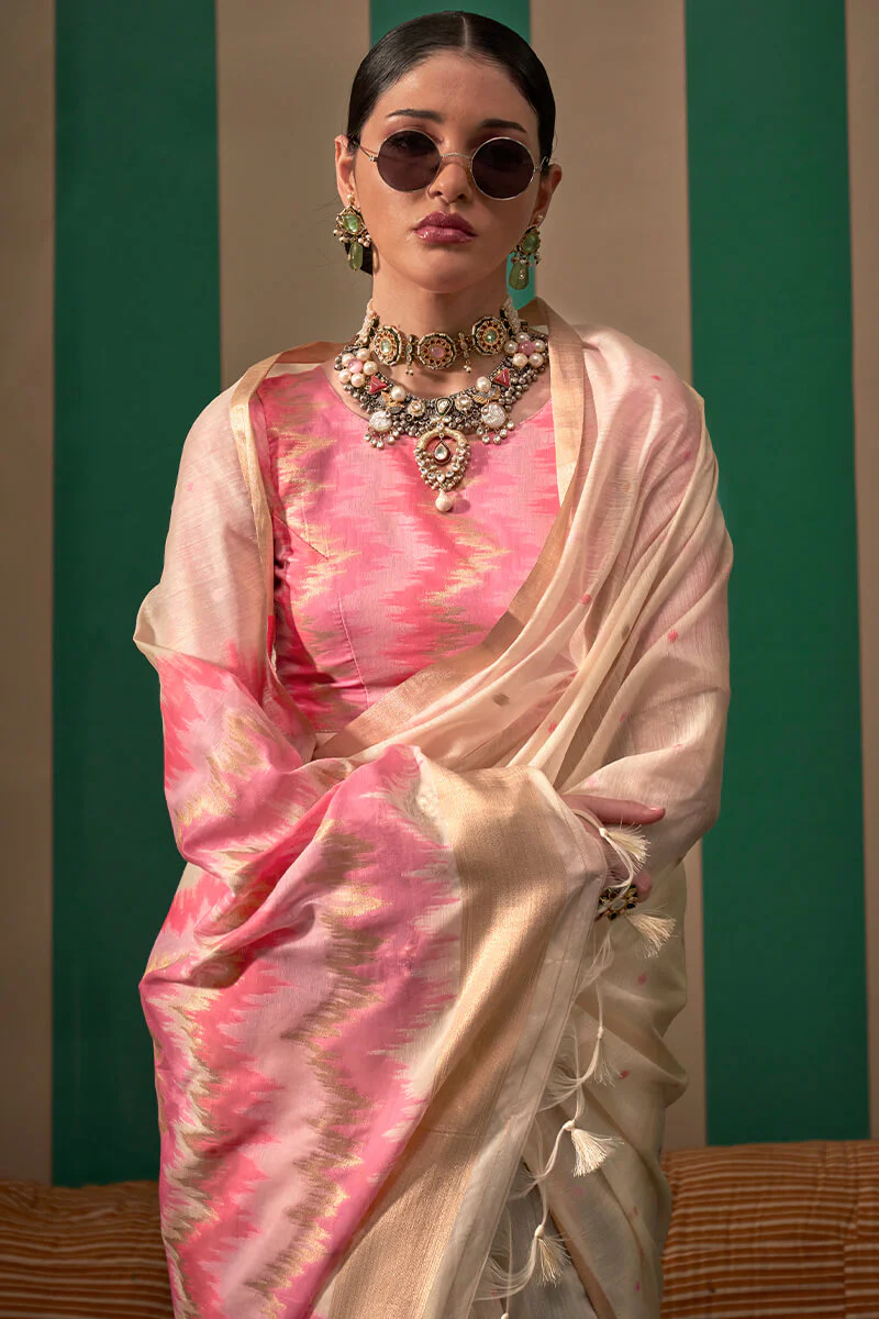 Snappy Beige Cotton Silk Saree With Confounding Blouse Piece - Image 2