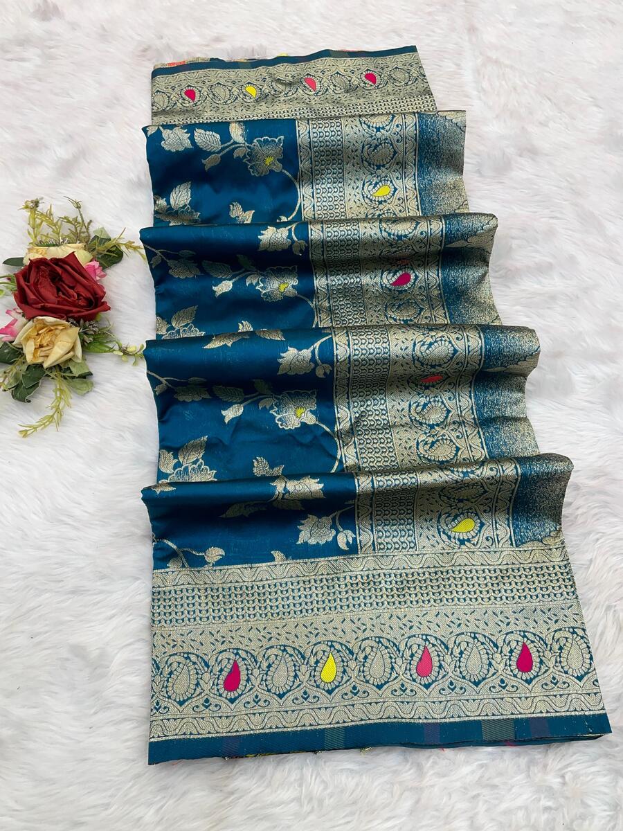 Snazzy Blue Soft Banarasi Silk Saree With Dazzling Blouse Piece - Image 2