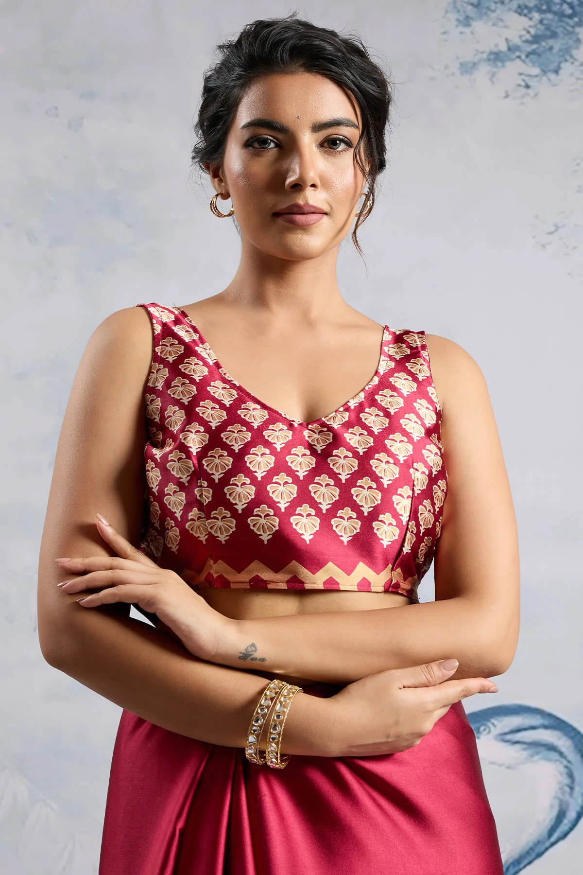 Snazzy Red Ajrakh Printed Satin Silk Saree With Whimsical Blouse Piece - Image 4