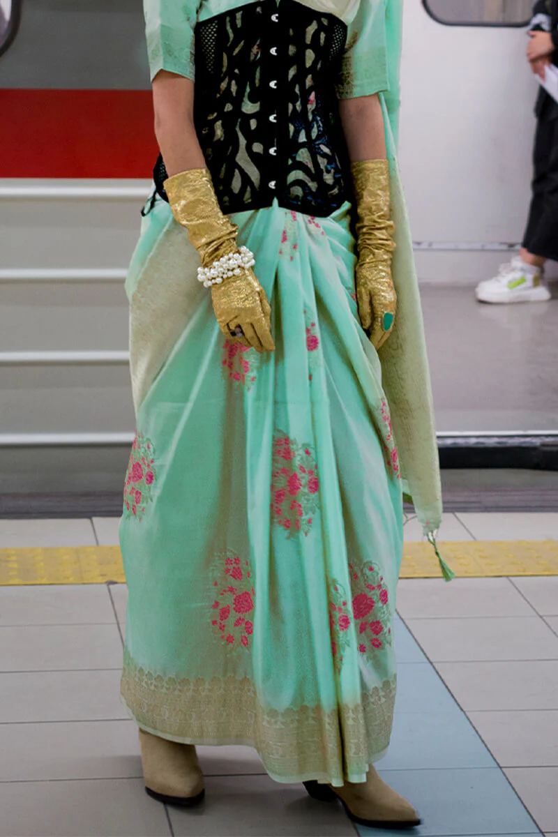 Sonorous Turquoise Soft Banarasi Silk Saree With Grandiose Blouse Piece - Image 3