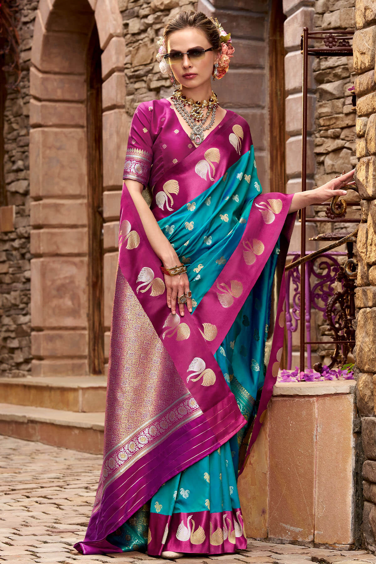 Sophisticated Rama Banarasi Satin Silk Saree With Conflate Blouse - Image 3