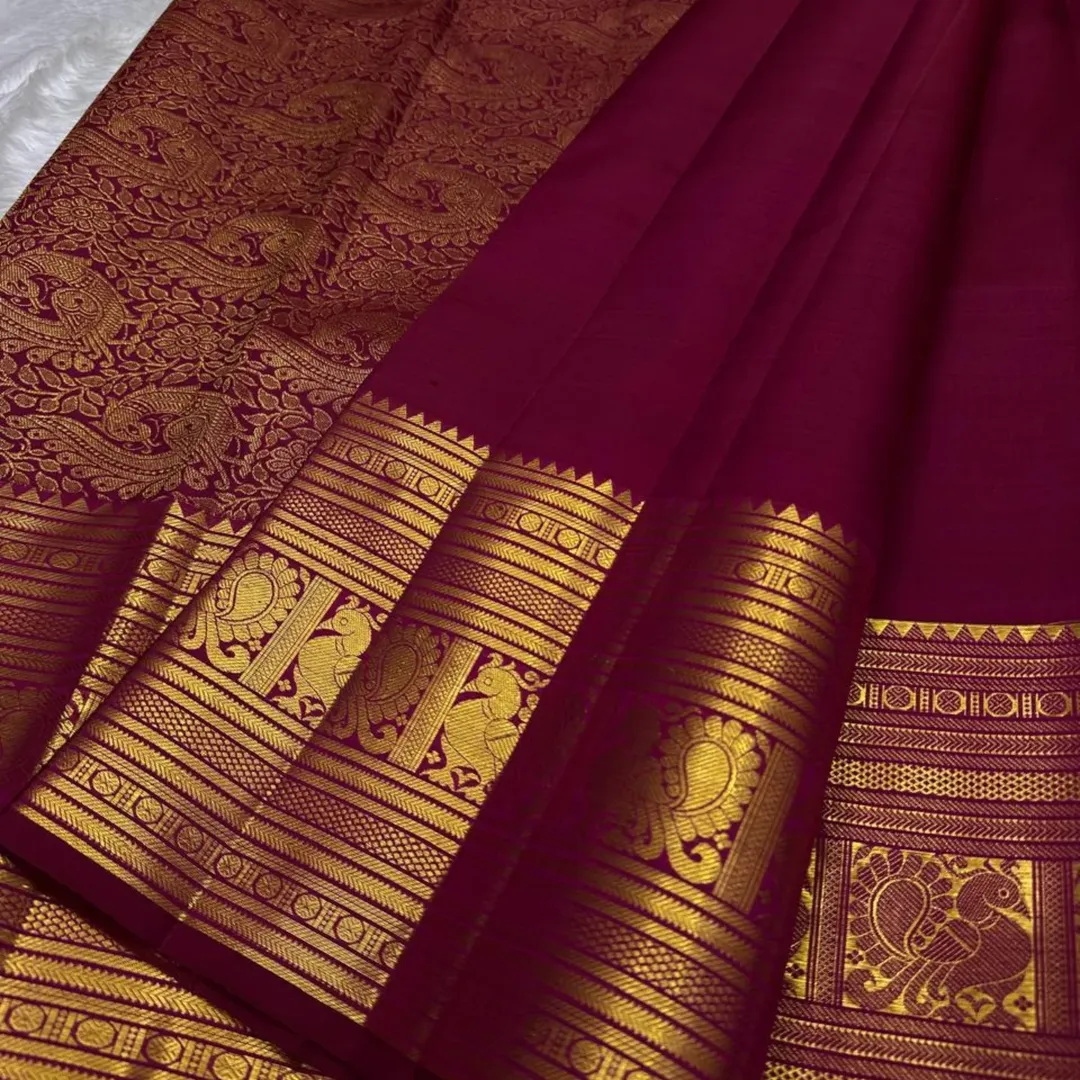 Splendiferous Dark Pink Soft Banarasi Silk Saree With Stylish Blouse Piece - Image 3