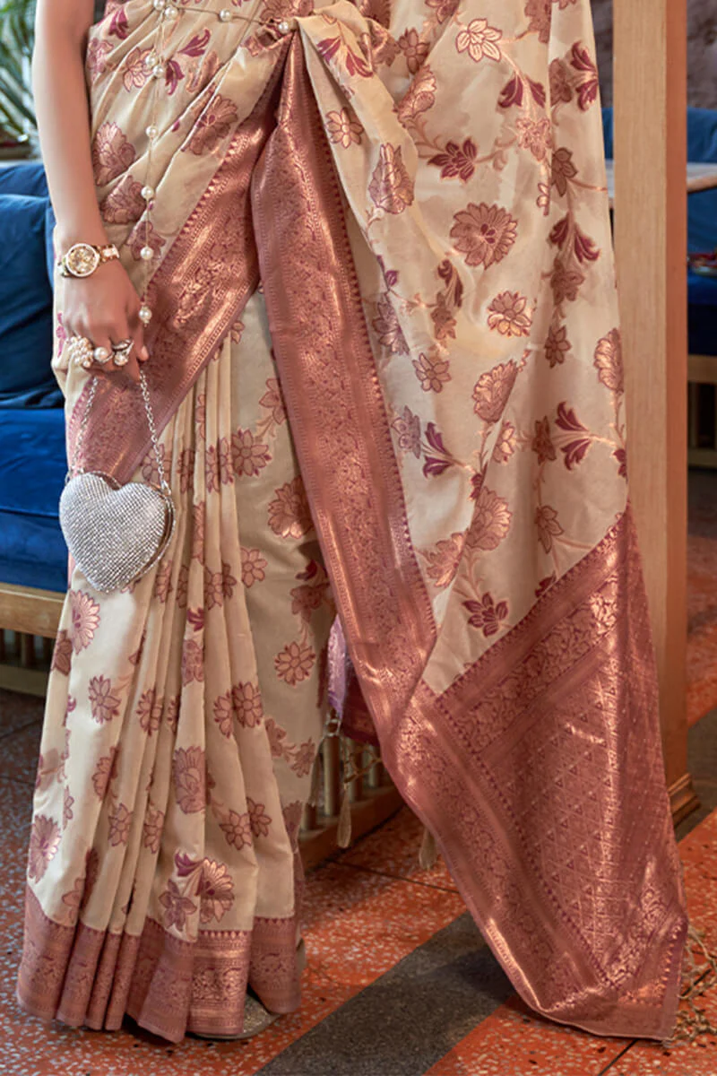 Splendiferous Peach Organza Silk Saree With Tempting Blouse Piece - Image 3