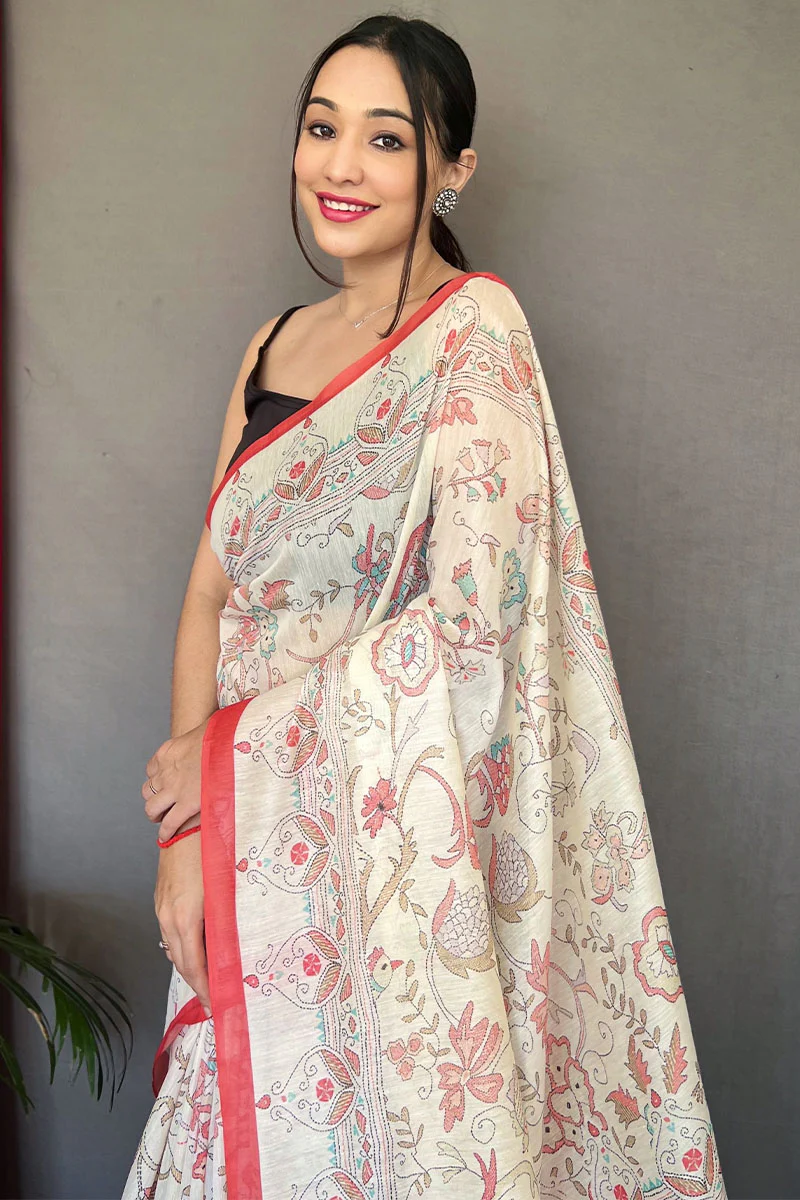 Splendorous White Cotton Silk Saree With Inimitable Blouse Piece - Image 2