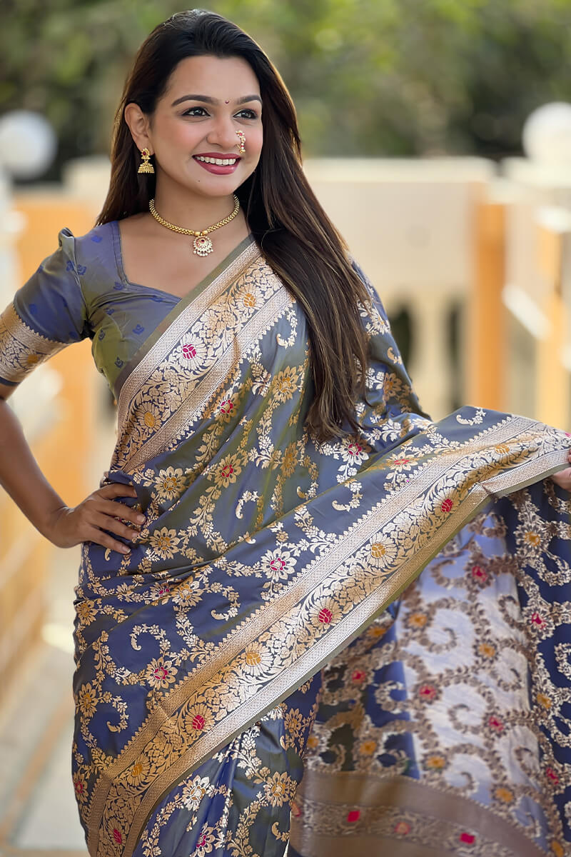 Staring Grey Soft Banarasi Silk Saree With Blooming Blouse Piece - Image 2