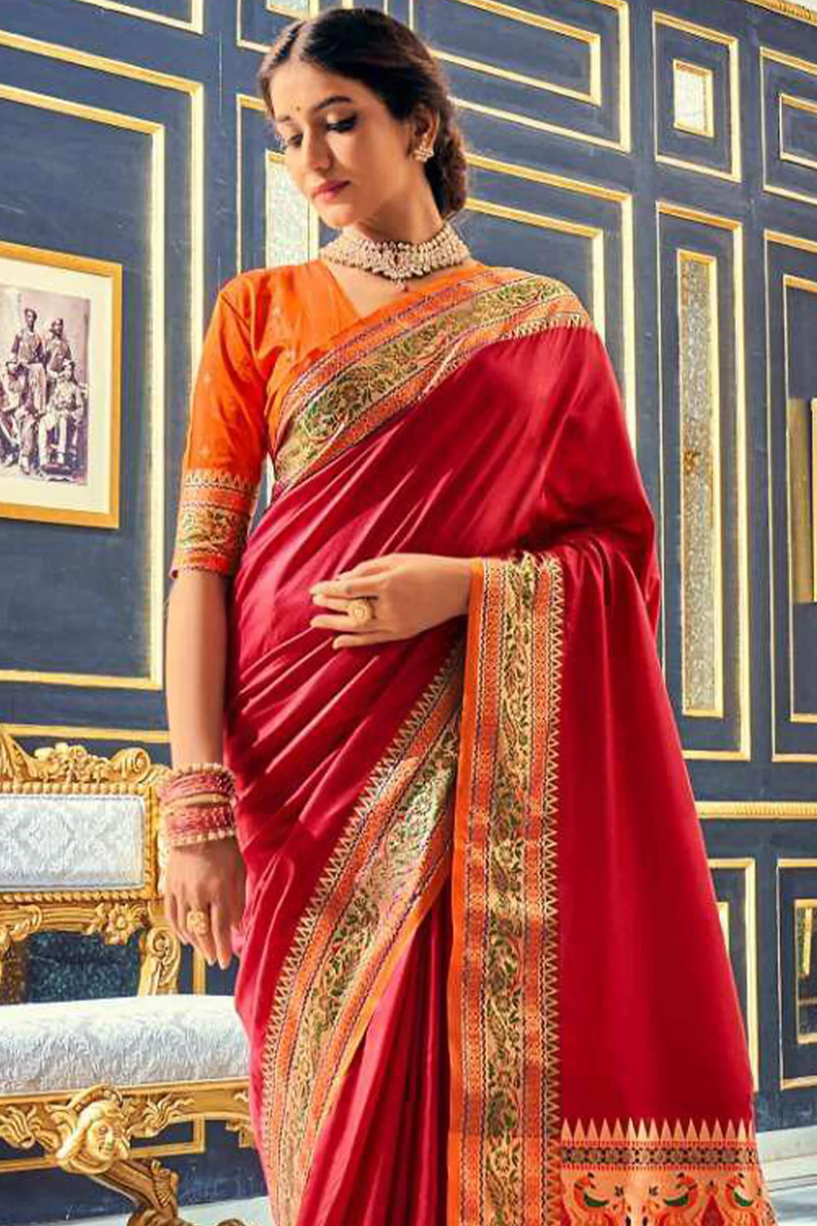 Staring Maroon Paithani Silk Saree With Dulcet Blouse Piece - Image 2