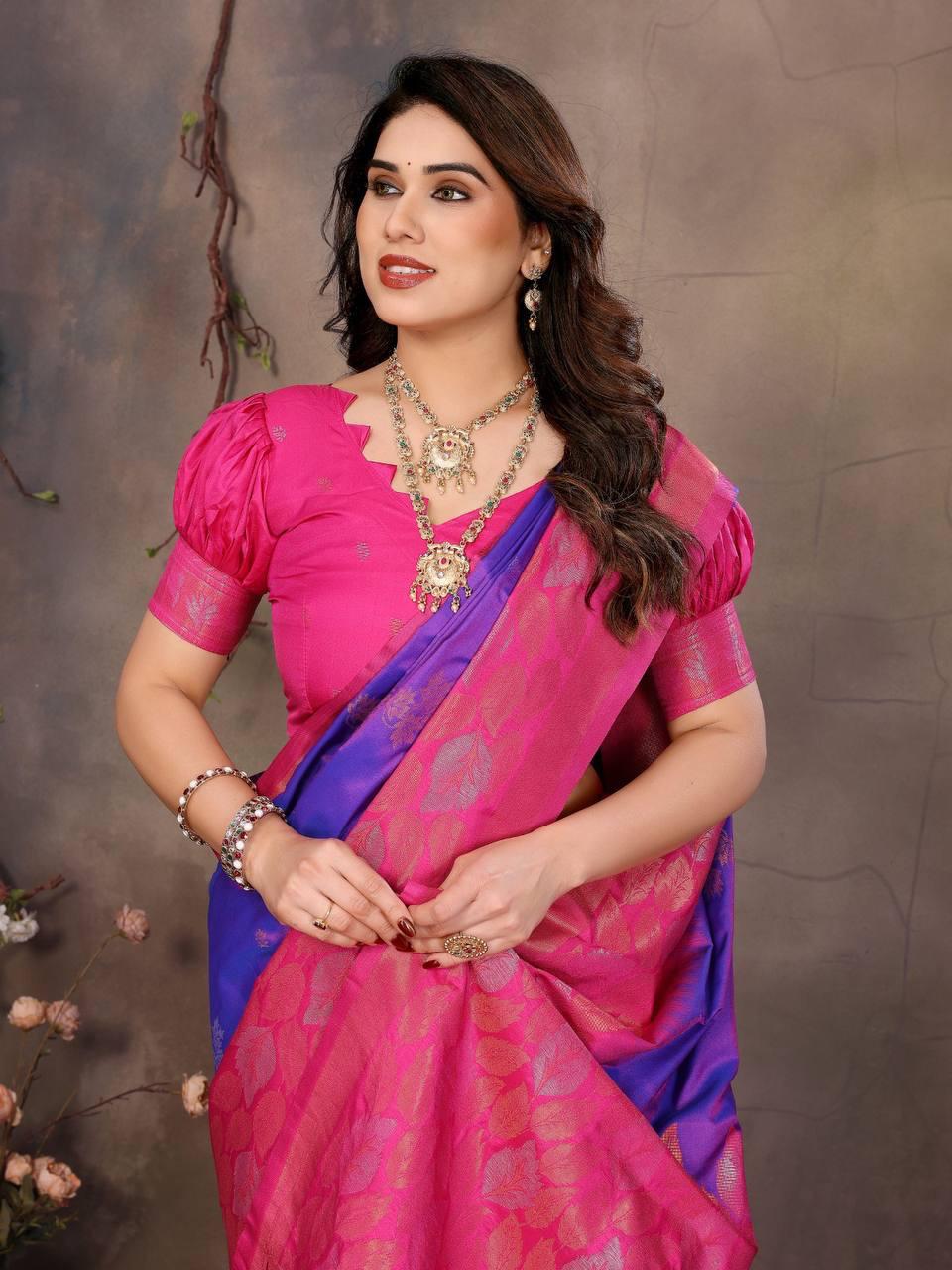 Staring Purple Soft Banarasi Silk Saree With Capricious Blouse Piece - Image 2