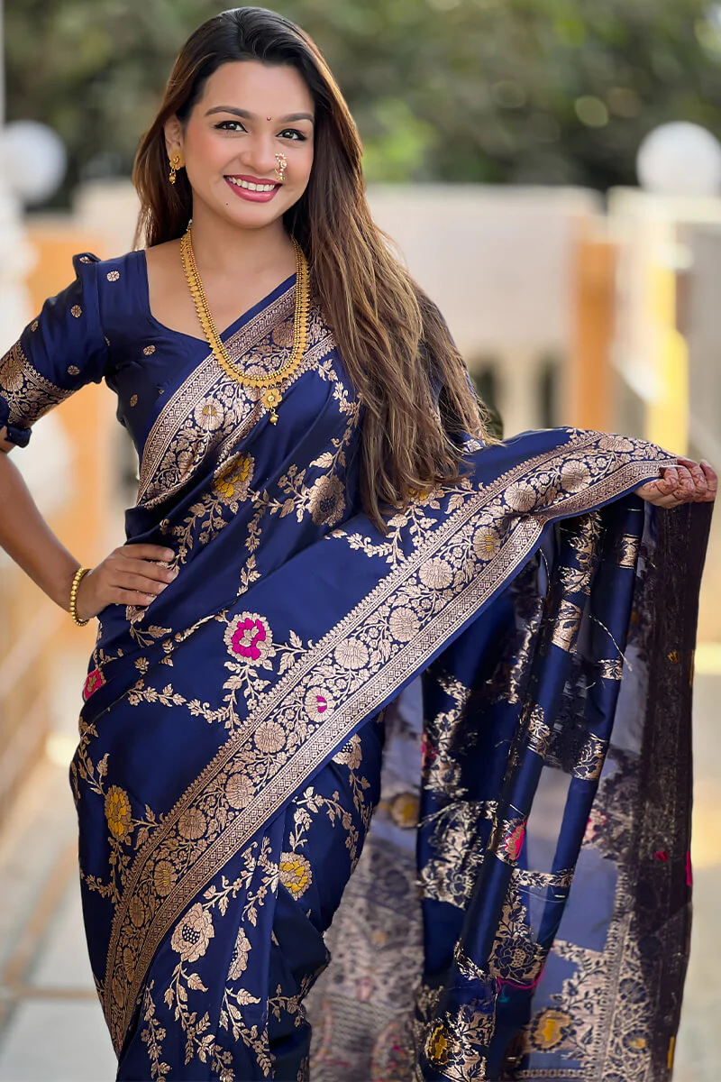 Stunner Navy Blue Soft Banarasi Silk Saree With Comely Blouse Piece - Image 5