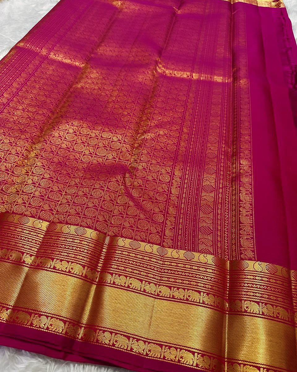 Stunning Dark Pink Soft Banarasi Silk Saree With Alluring Blouse Piece - Image 5