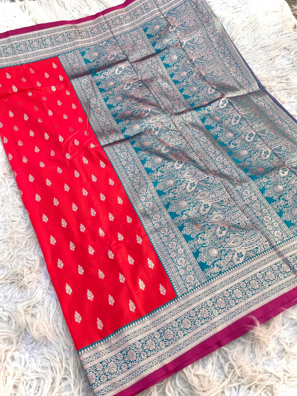 Stunning Red Soft Banarasi Satin Silk Saree With Majestic Blouse - Image 5