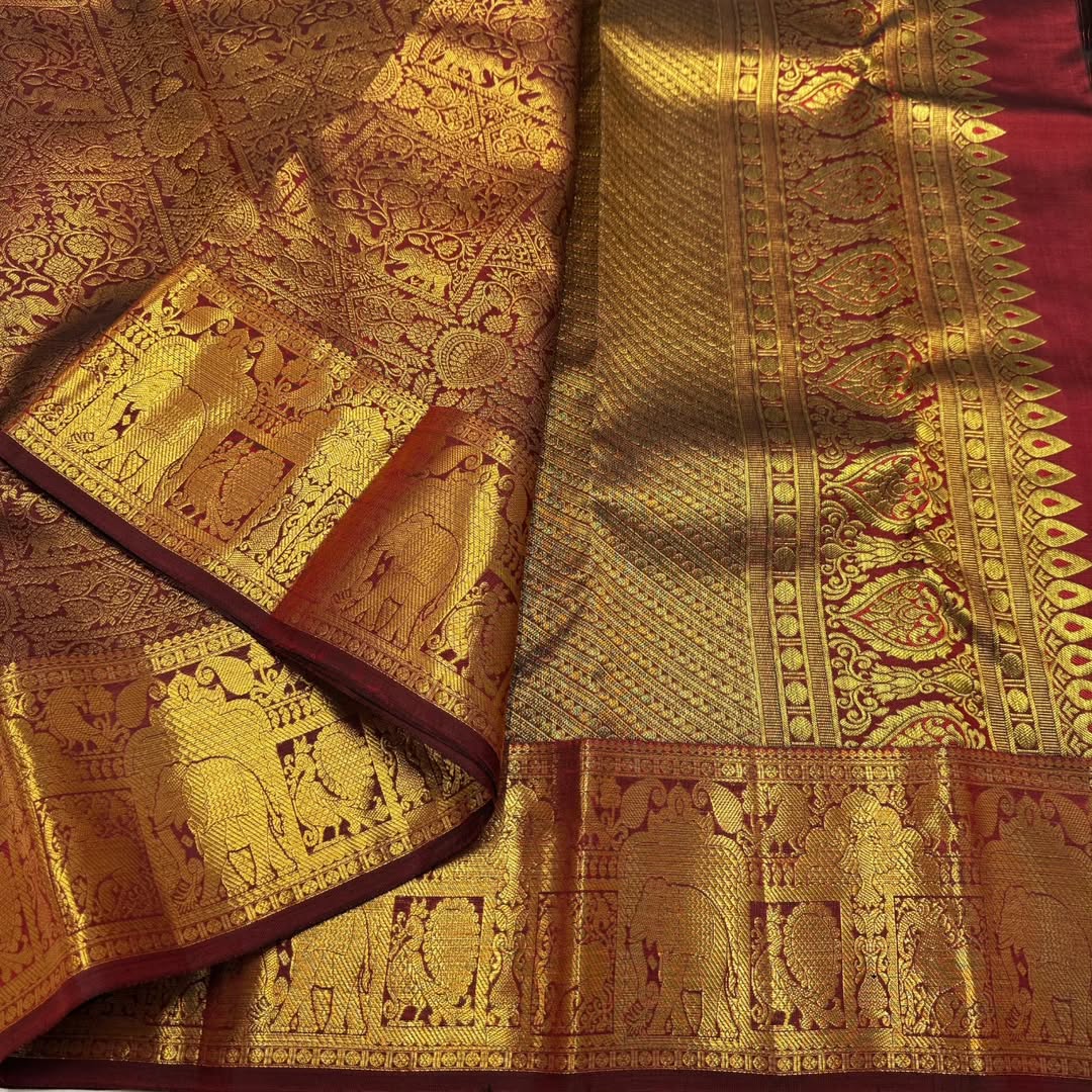 Stylish Maroon Soft Banarasi Silk Saree With Felicitous Blouse Piece - Image 6
