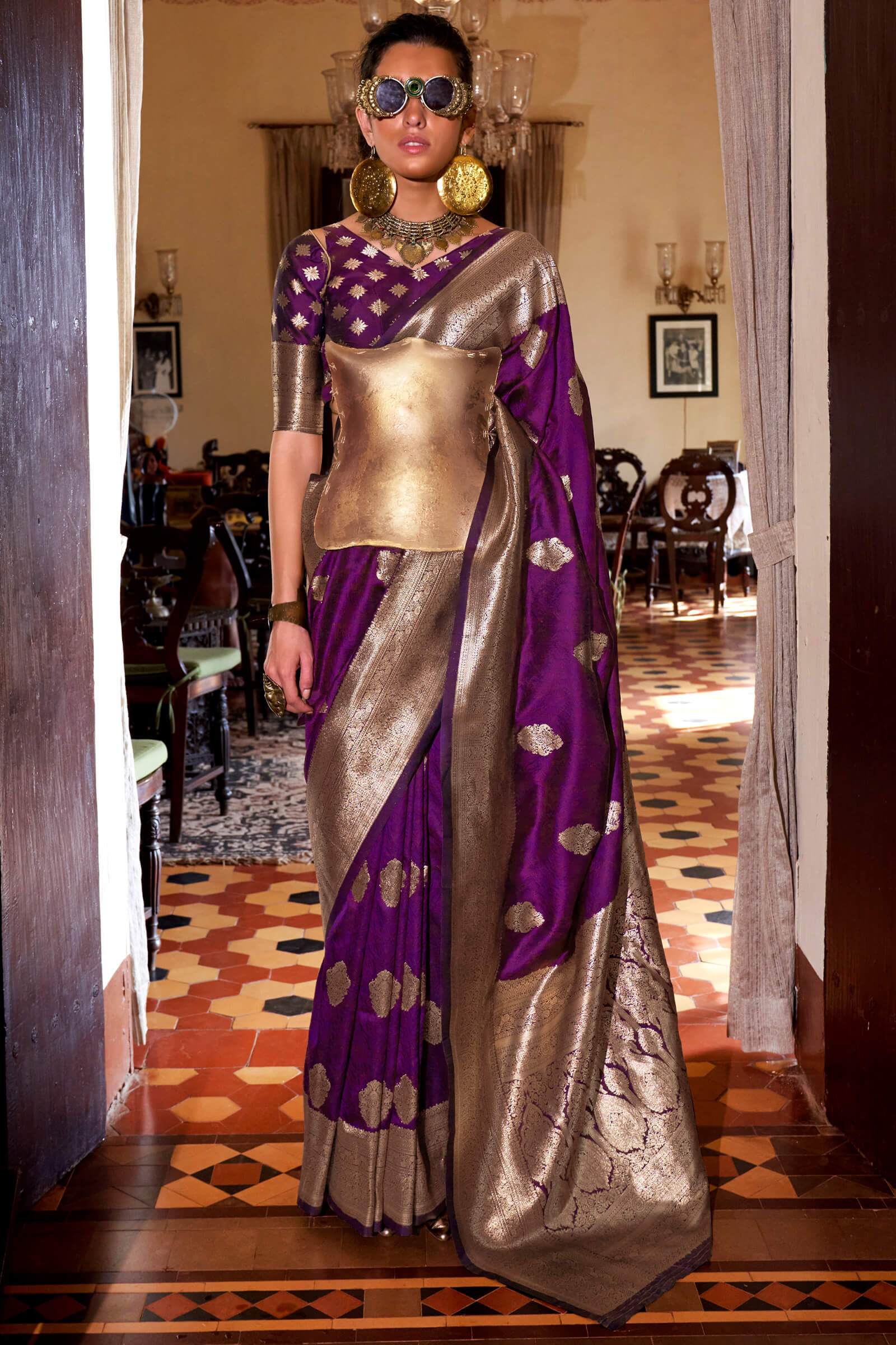 Sumptuous Purple Soft Banarasi Silk Saree With Designer Blouse Piece - Image 3