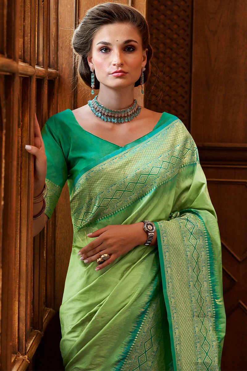 Sumptuous Sea Green Soft Banarasi Silk Saree With Incredible Blouse Piece - Image 2