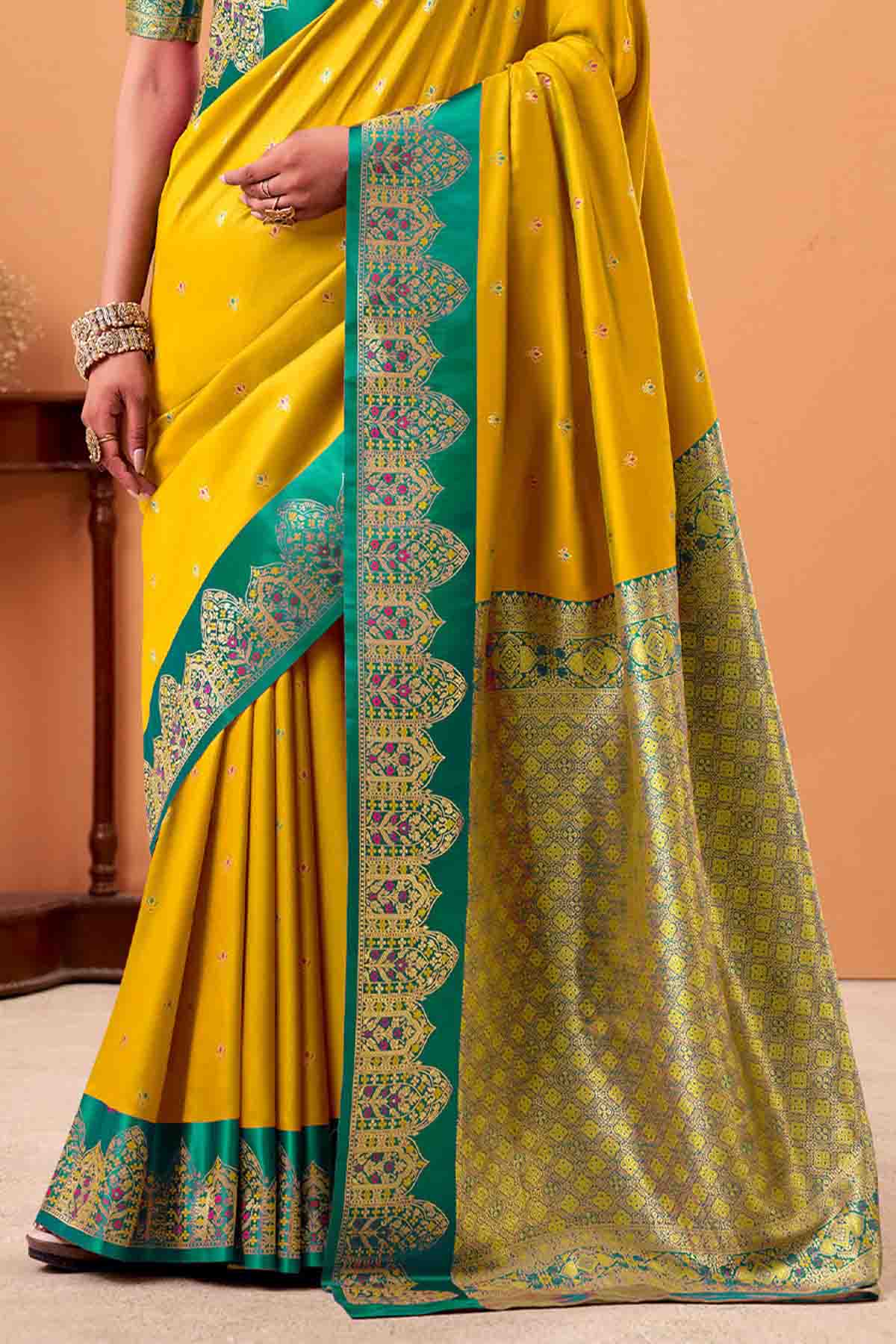 Super classy Yellow Banarasi Satin Silk Saree With Flattering Blouse - Image 4